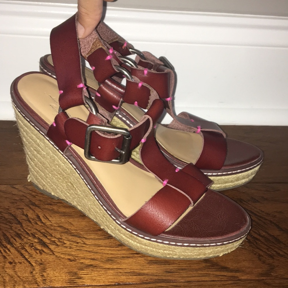 American Eagle leather wedges size 9 - Picture 2 of 4